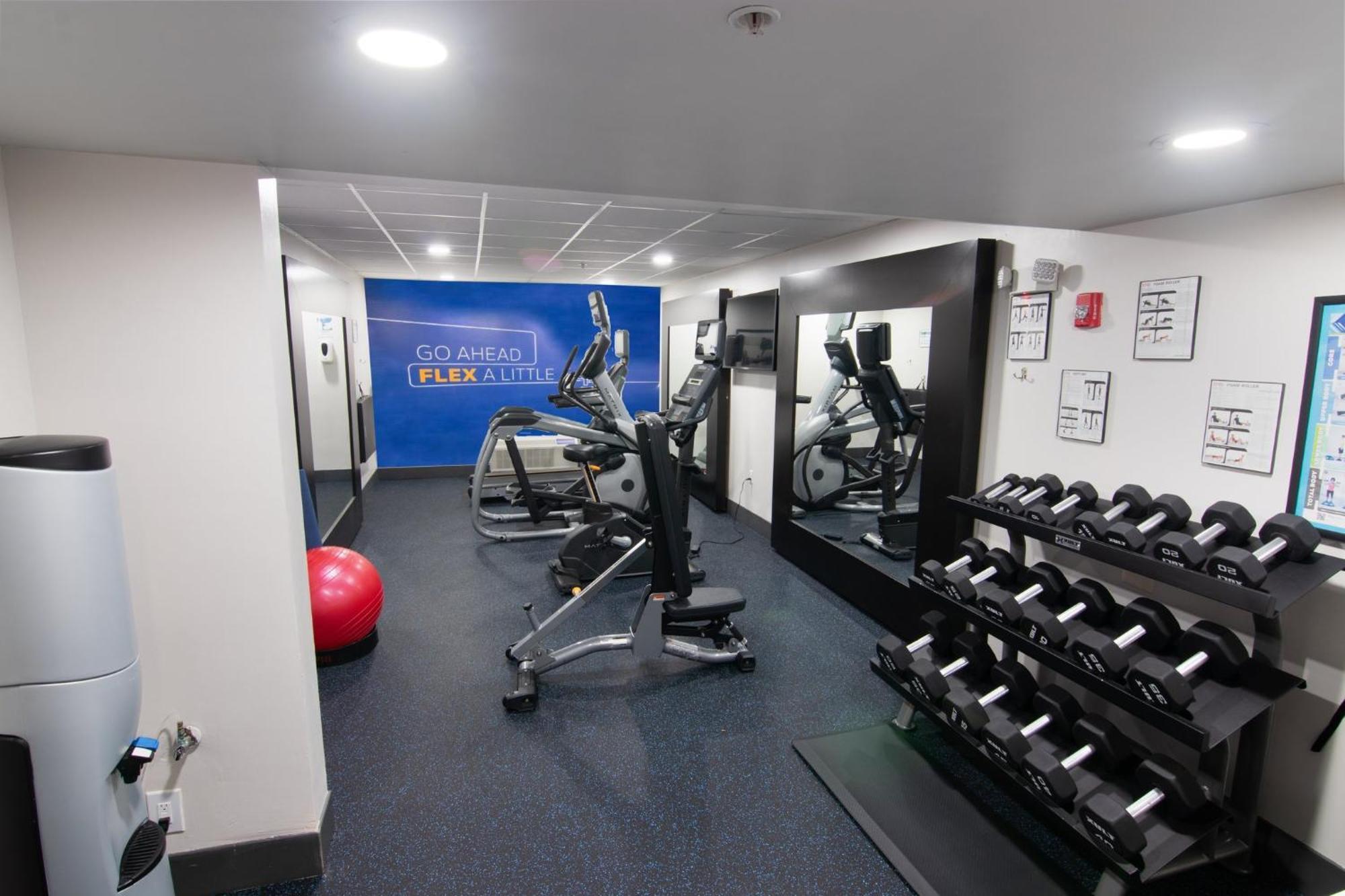 Holiday Inn Express And Suites Fort Lauderdale Airport West By Ihg Davie Ngoại thất bức ảnh
