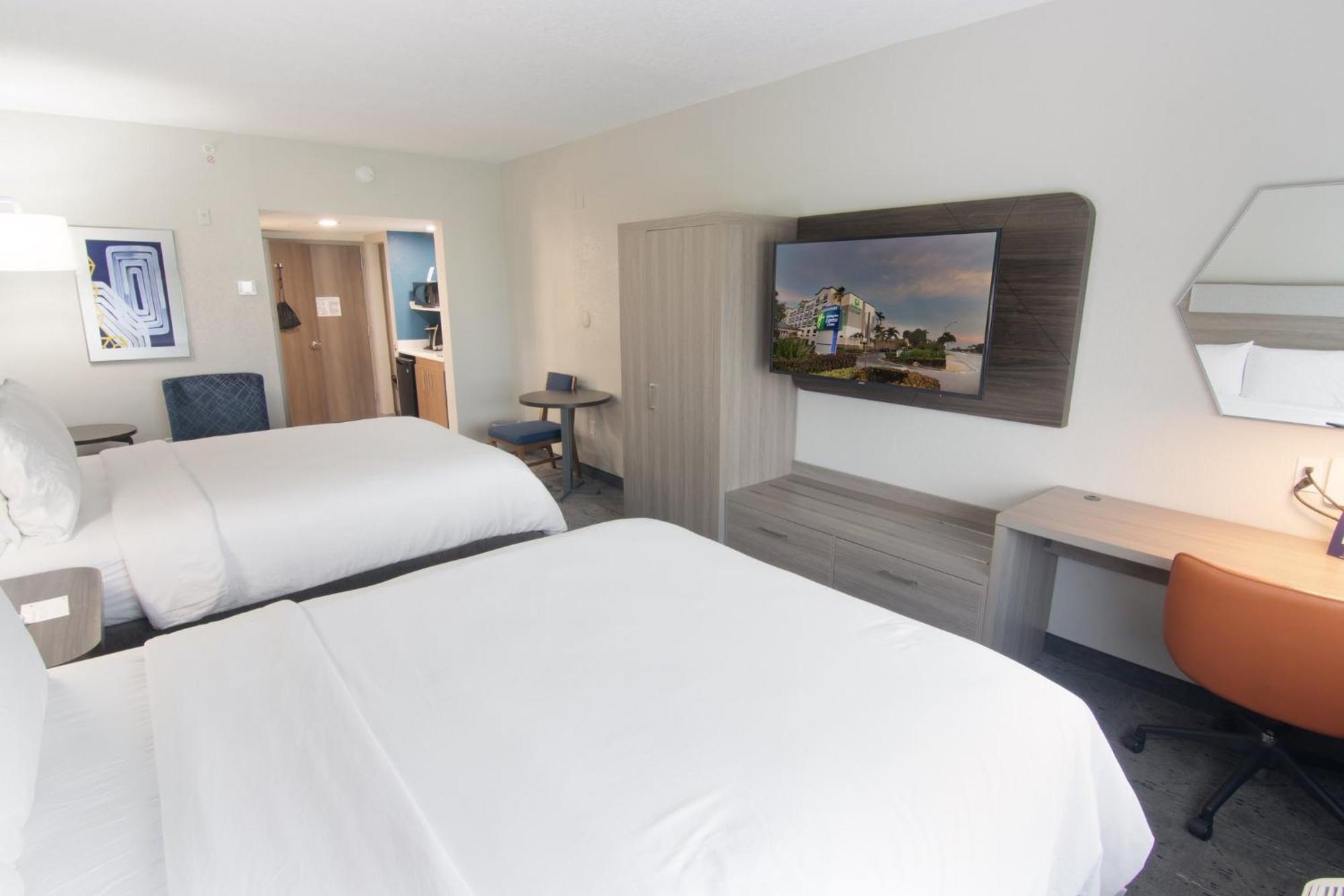 Holiday Inn Express And Suites Fort Lauderdale Airport West By Ihg Davie Ngoại thất bức ảnh