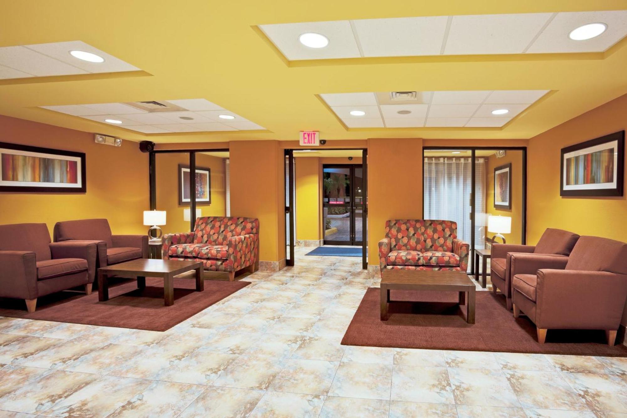 Holiday Inn Express And Suites Fort Lauderdale Airport West By Ihg Davie Ngoại thất bức ảnh